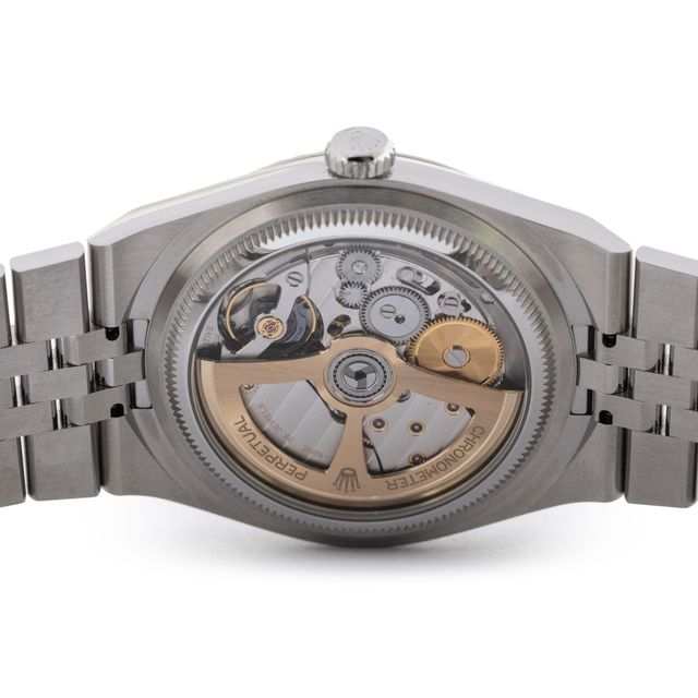 Rolex Land-Dweller 40 127334 Image 4